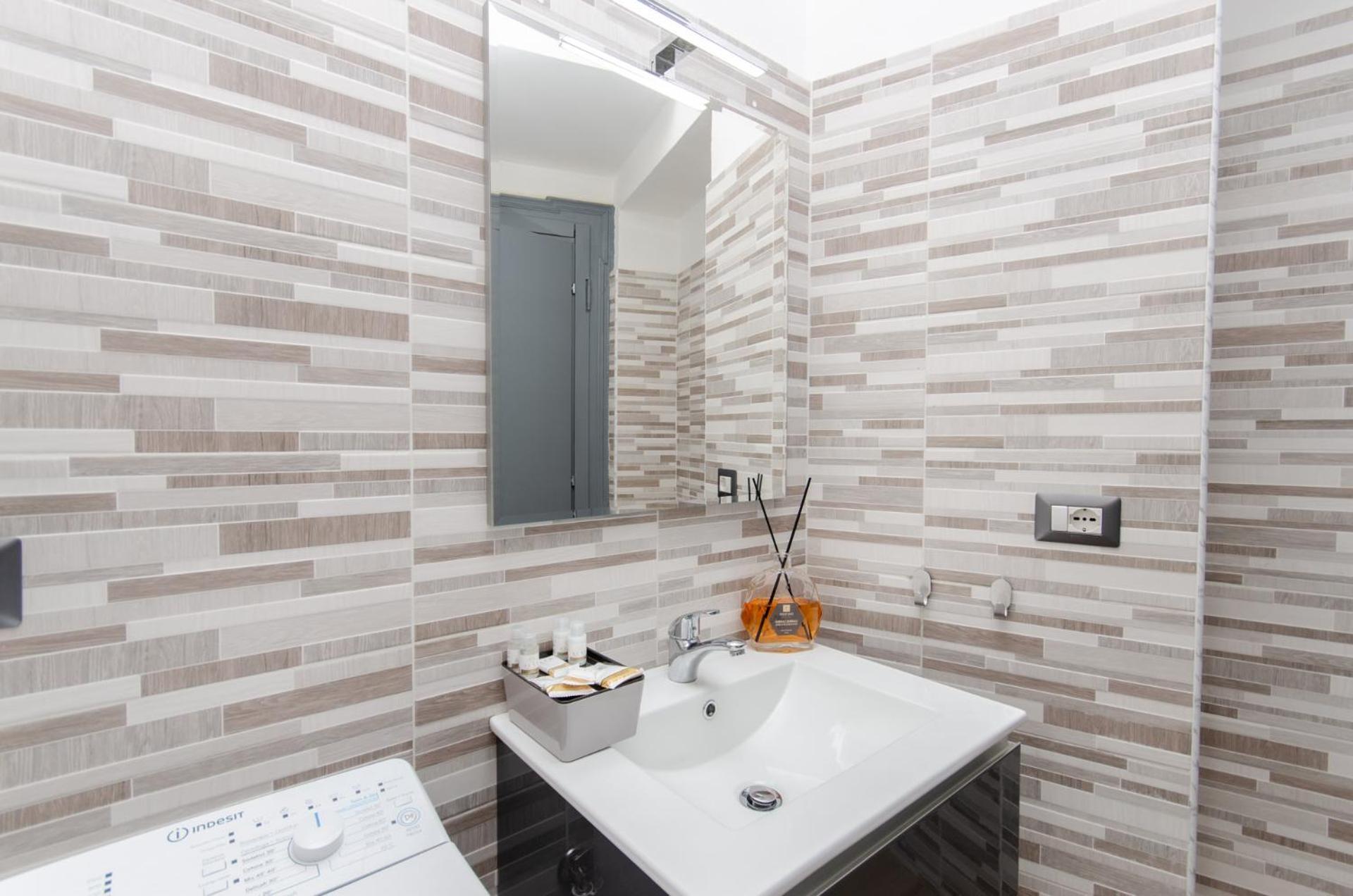 Vivimihome - Navigli-Duomo Maison Fusetti Milaan Buitenkant foto